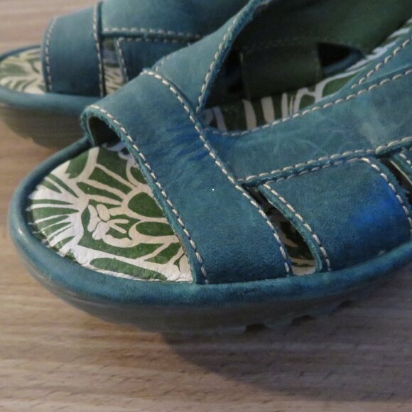 FLY LONDON Leather Yisa Wedge Sandals in Forest Green Sz US 6-6.5 / EU 38 - Picture 4 of 13